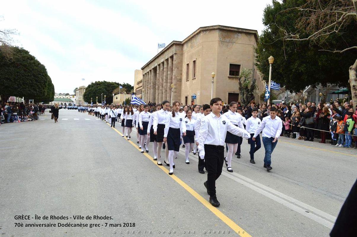 216- Rhodes- Defile Dodecanese grec.JPG